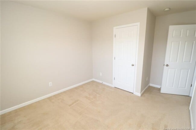 Building Photo - 236 Linden Park Ln