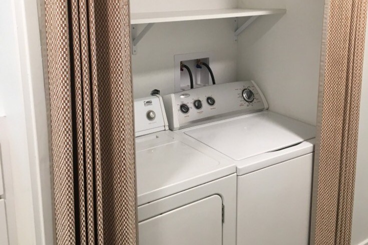 Washer/Dryer - 9703 National Blvd