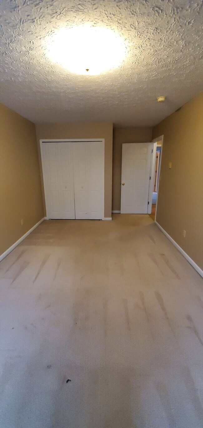 Building Photo - 8838 Stone Way NW