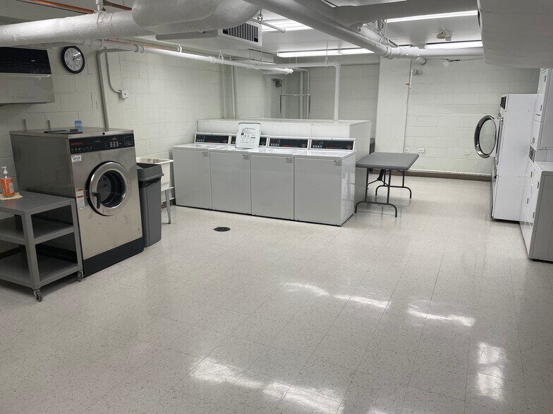 Laundry room - 30 E Elm St