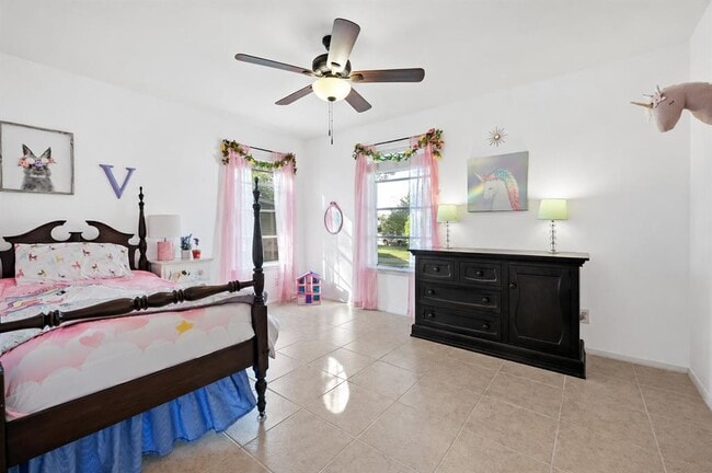 Building Photo - 2202 Towbridge Cir