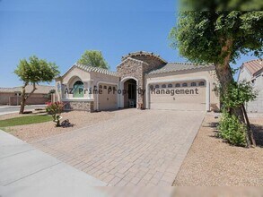 Building Photo - 224 E Mead Dr