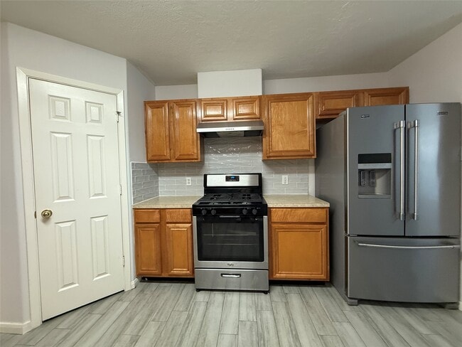 Building Photo - 6534 Carly Park Way