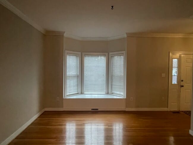 Building Photo - 1834 Rolfe Way