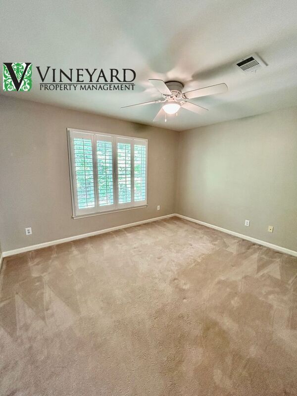 Building Photo - 508 Old Field Cove
