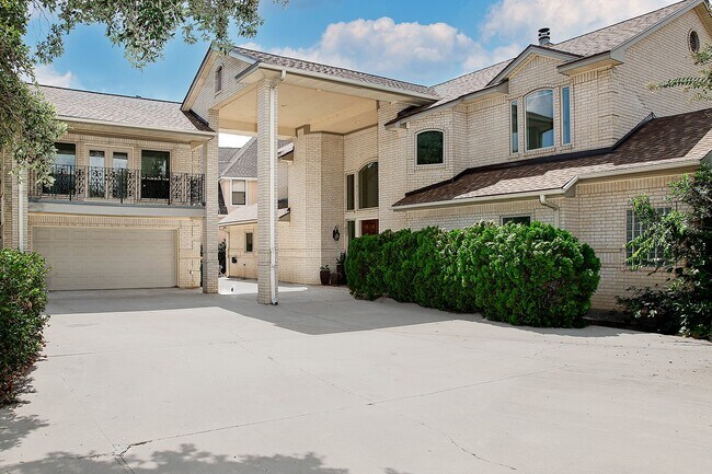Building Photo - 7159 Kingston Cove Ln
