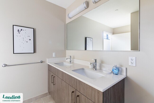 Building Photo - 275 Winchester Ave