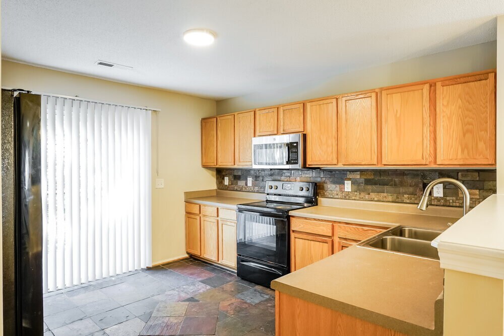 Building Photo - 936 Mailwood Dr