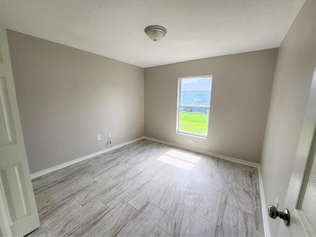 Building Photo - 22124 Bell Harbor Dr