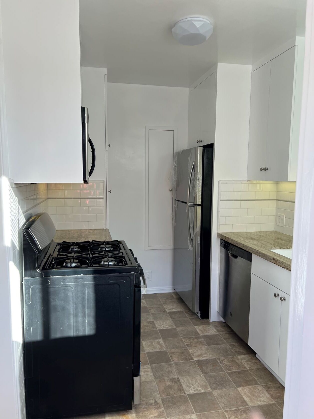 Building Photo - 8750 Guthrie Ave