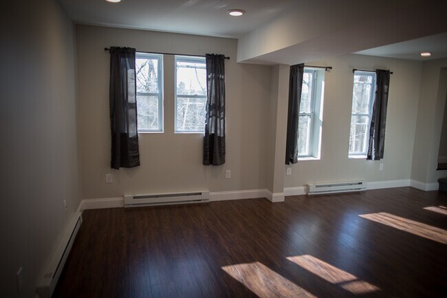 Living Room - 114 Ferris Pl