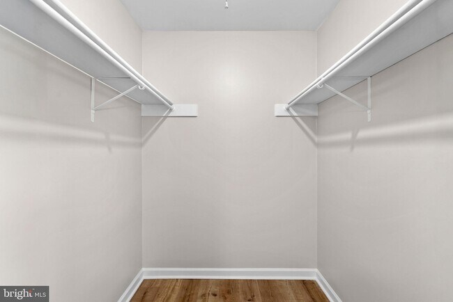 Building Photo - 210 Cameron St