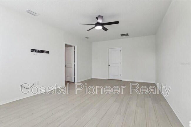 Building Photo - 2604 Knight Island Dr