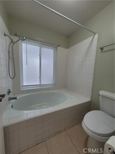 Building Photo - 775 Falcon View St