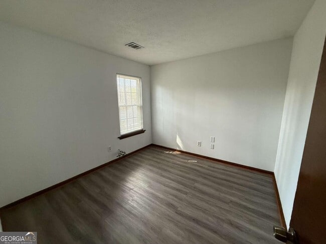 Building Photo - 3815 Samia Ct