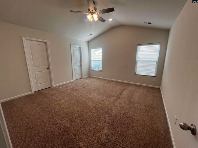 Building Photo - 127 Sundew Rd