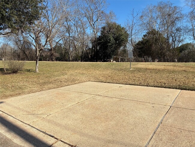 Building Photo - 1730 Pilgrim Journey Dr