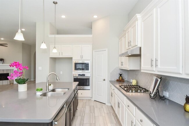 Building Photo - 30518 Night Heron Ln