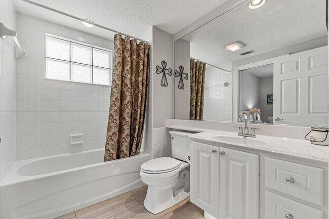 Building Photo - 4506 Illicium Dr