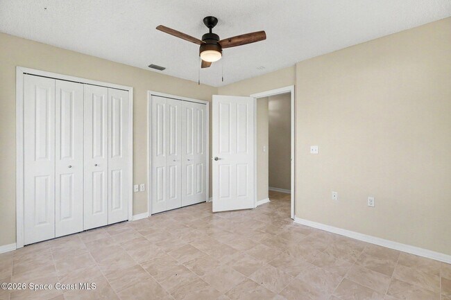 Building Photo - 2088 Sun Valley St