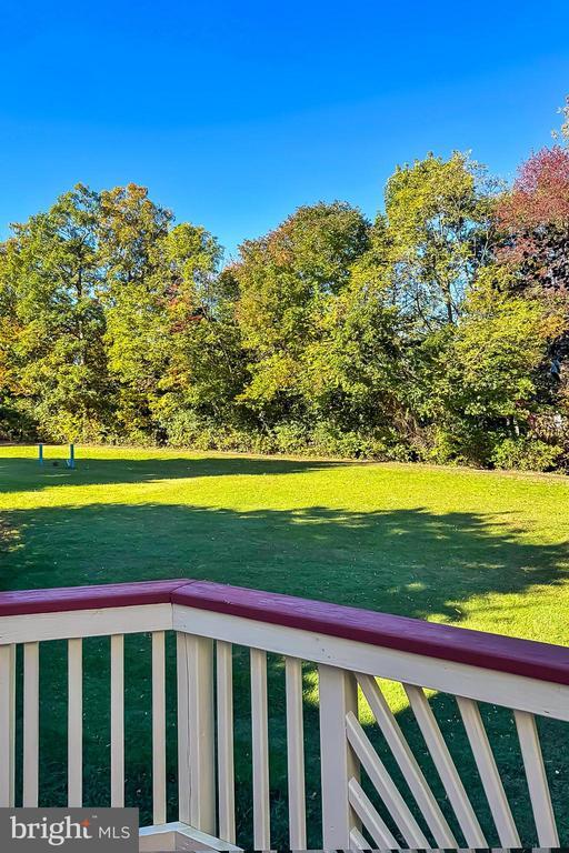 Building Photo - 47497 Saulty Dr