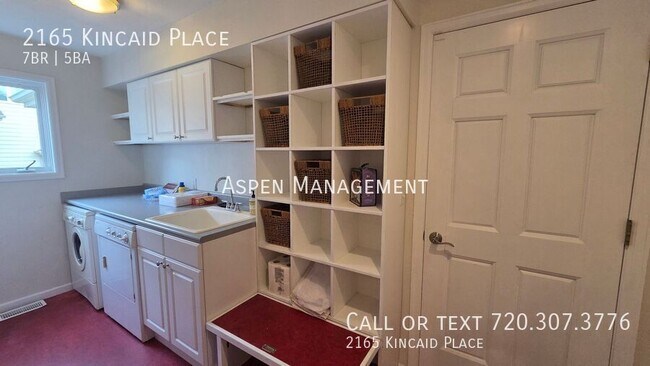 Building Photo - 2165 Kincaid Pl