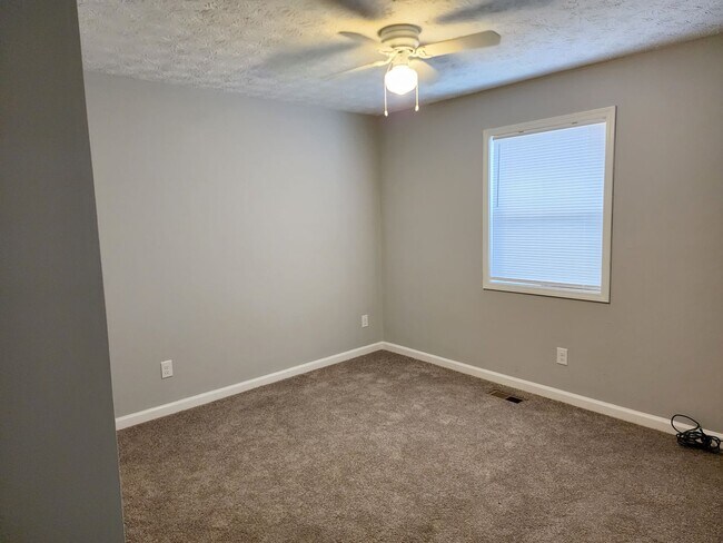 Building Photo - Beautiful 4 bed 3 bath home located in Acworth