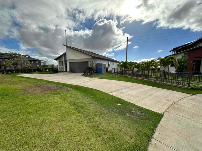 Building Photo - 911246-1246 Likolehua Loop