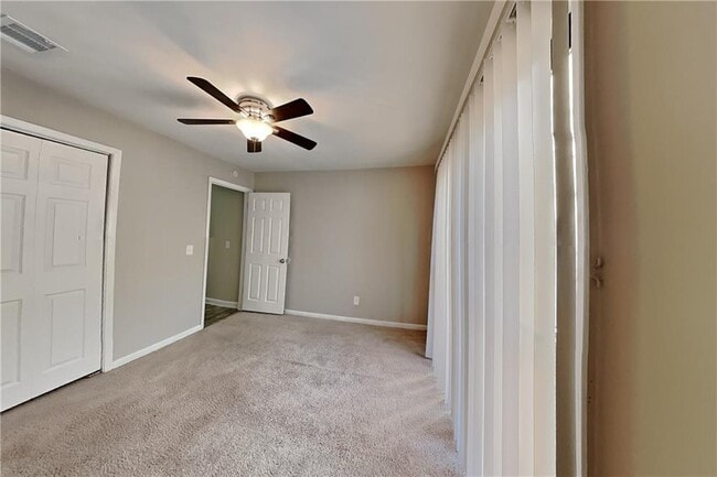 Building Photo - 2250 Cedar Forks Dr