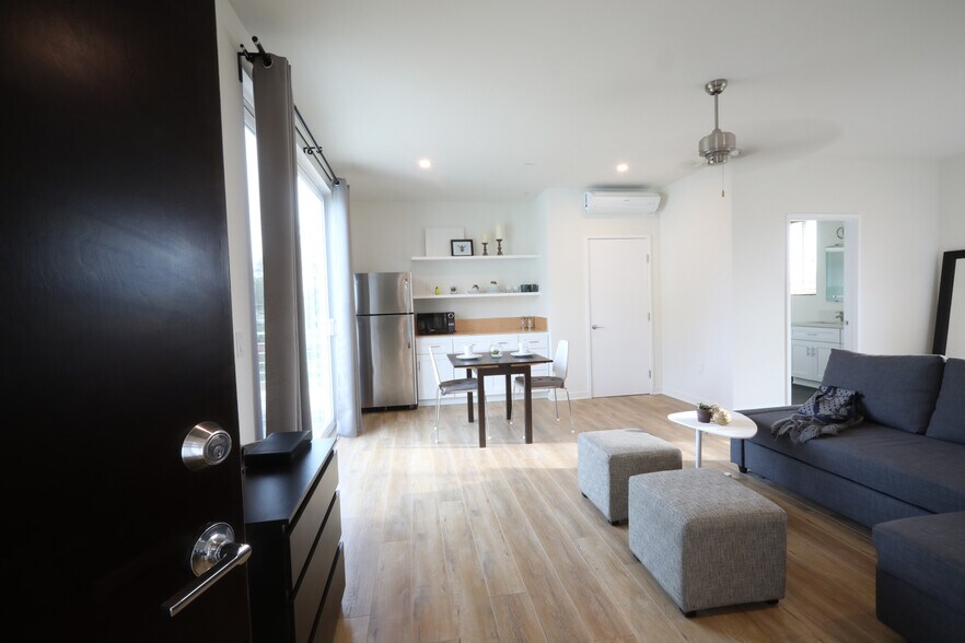 main area - 5601 W 78th St
