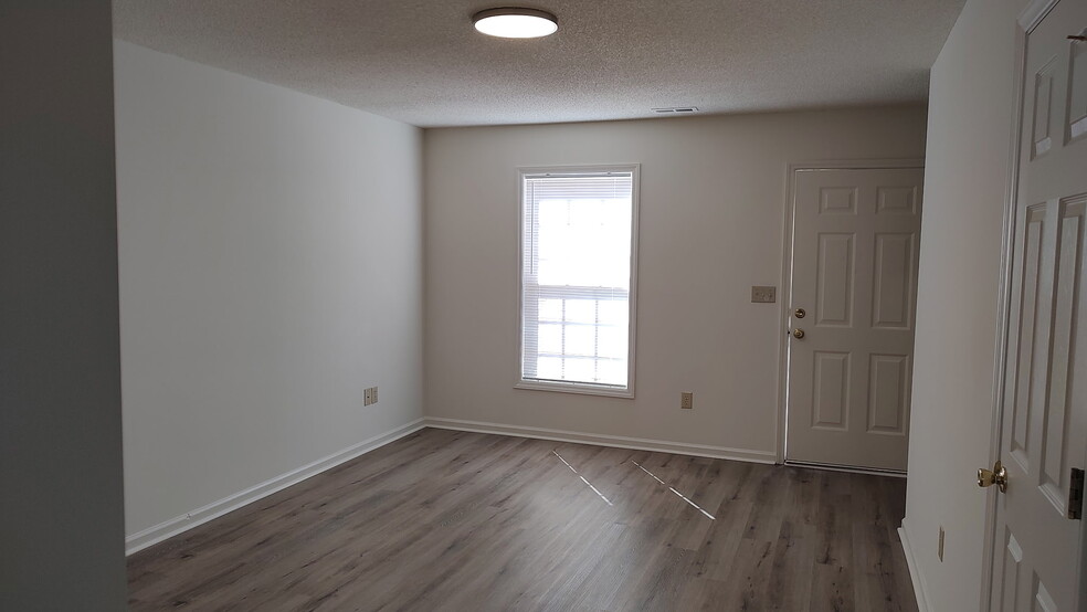 Building Photo - 514 Reams Ave