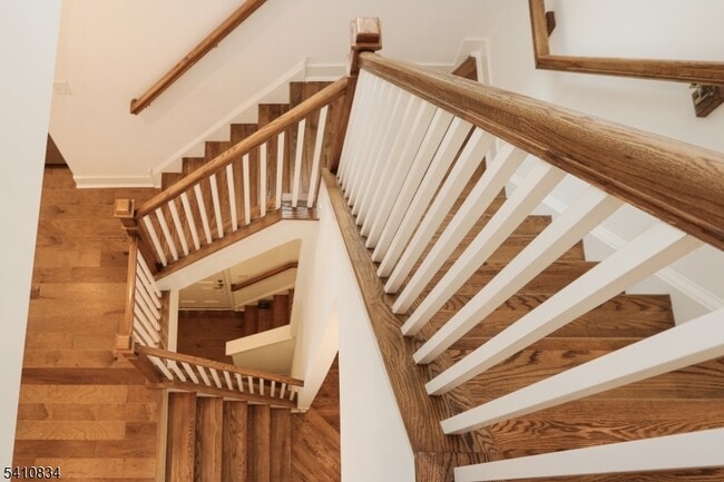 Building Photo - 71 Veterans Wy