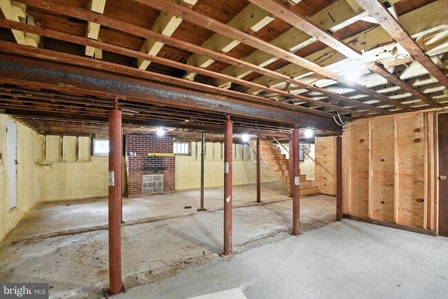 Building Photo - 4200 Main St