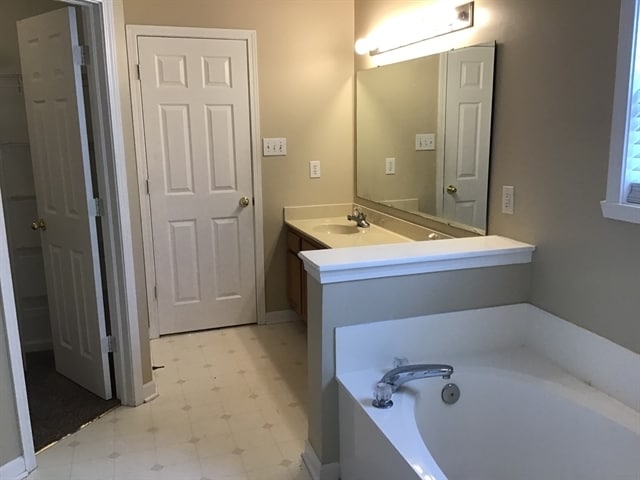 Building Photo - 10136 Honeywell Ln