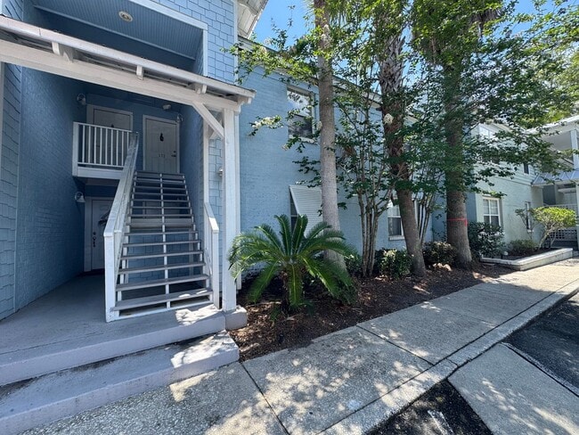 Building Photo - Move In Special! Coastal Creek Upstairs 2/...
