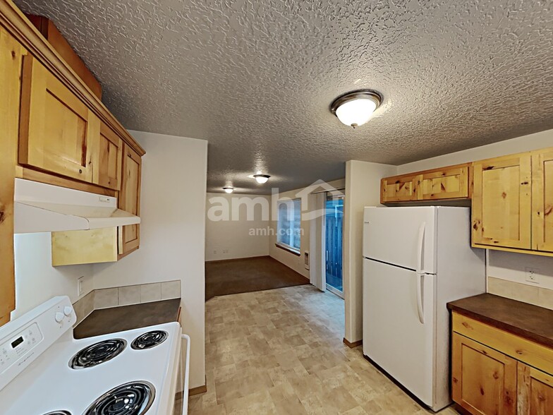 Building Photo - 2351 Sam Parrett Dr