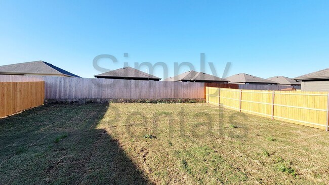 Building Photo - 1417 Brindle Dr
