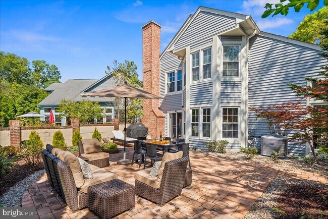 Building Photo - 9 Cromwell Ct