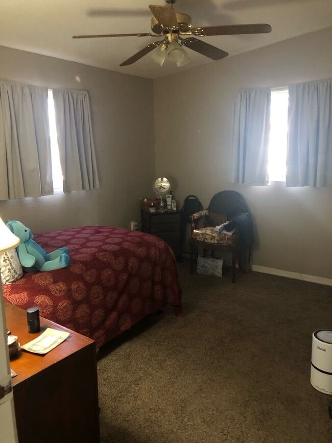 Building Photo - Lovely 2 Bedroom /2 Bath Home in St Cloud