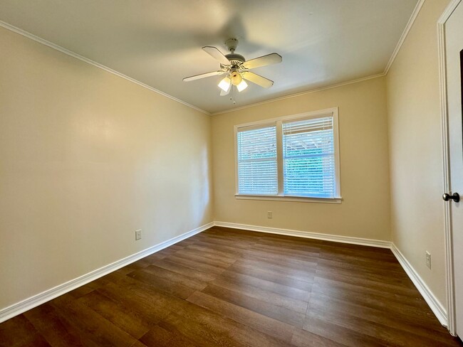 Building Photo - 3 Bed, 1.5 Bath Home in Ruston