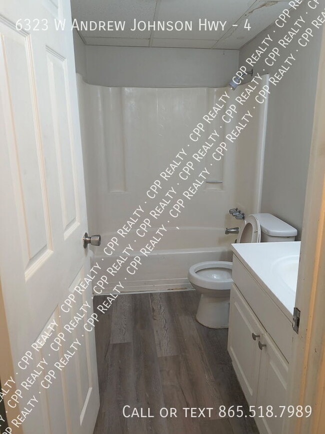 Building Photo - 6323 W Andrew Johnson Hwy