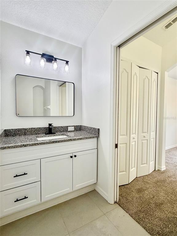 Building Photo - 13315 Golf Ridge Pl