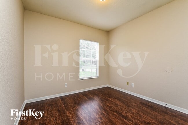 Building Photo - 6840 Abady Ln