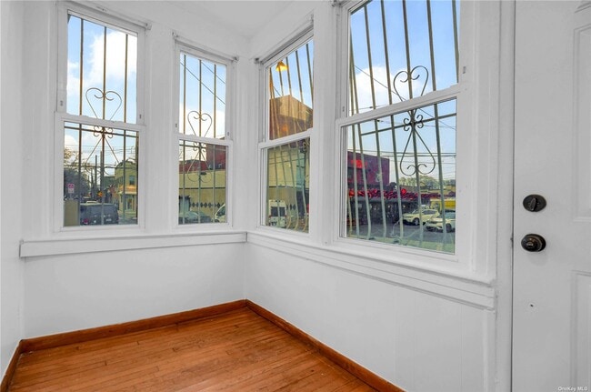 Building Photo - 75-09 91st Ave