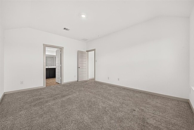 Building Photo - 8043 Black Forest Ln