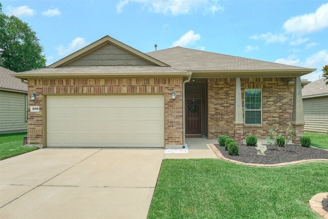 Building Photo - 2214 Timberland Country Ct