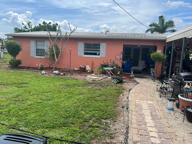 Primary Photo - 1154 Harbor Dr