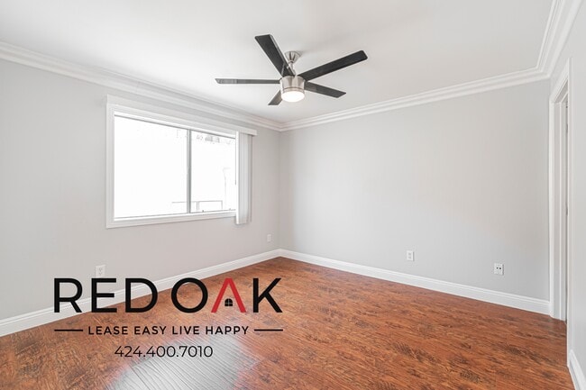 Building Photo - 5325 Cartwright Ave