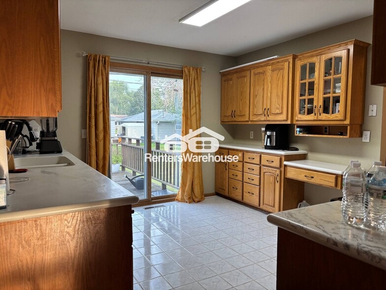 Building Photo - 9331 Portland Ave S