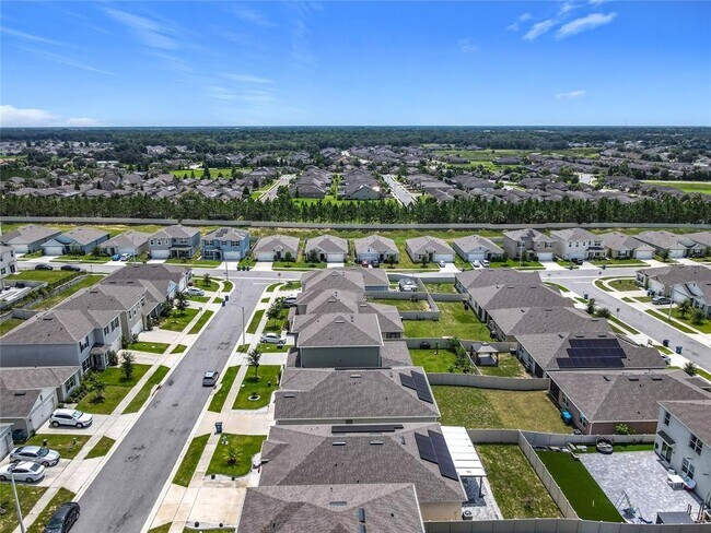 Building Photo - 2000 Chickasaw Blvd